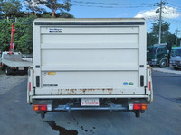 日野デュトロ平ボディ小型（2t・3t）[写真08]