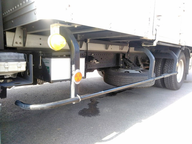 いすゞエルフアルミバン小型（2t・3t）[写真17]