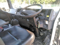 いすゞエルフアルミバン小型（2t・3t）[写真30]