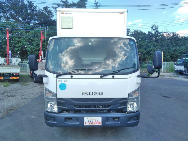 いすゞエルフアルミバン小型（2t・3t）[写真08]