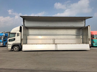 三菱ふそうスーパーグレートパネルウイング大型（10t）[写真06]