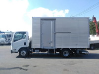 いすゞエルフアルミバン小型（2t・3t）[写真05]