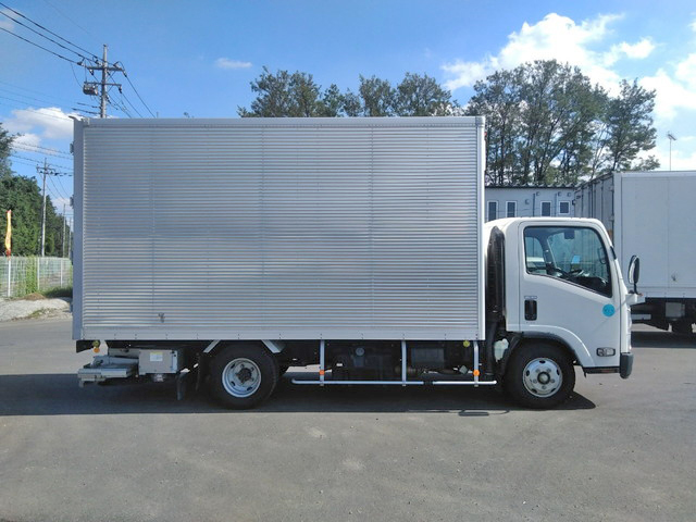 いすゞエルフアルミバン小型（2t・3t）[写真07]