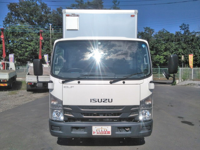 いすゞエルフアルミバン小型（2t・3t）[写真08]