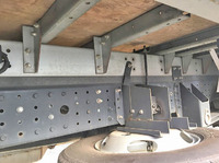 三菱ふそうキャンターアルミバン小型（2t・3t）[写真14]