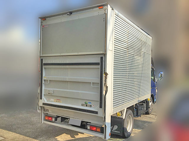 三菱ふそうキャンターアルミバン小型（2t・3t）[写真03]