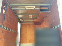 三菱ふそうキャンターアルミバン小型（2t・3t）[写真06]