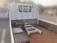 いすゞエルフ平ボディ小型（2t・3t）[写真03]