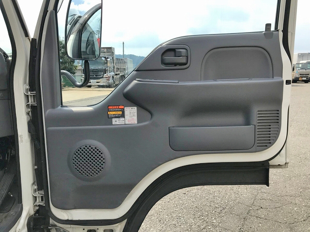 マツダタイタンクレーン付小型（2t・3t）[写真29]