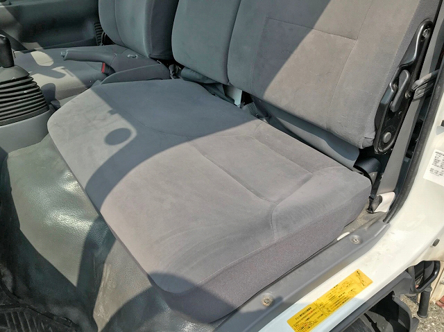 マツダタイタンクレーン付小型（2t・3t）[写真30]