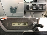 マツダタイタンクレーン付小型（2t・3t）[写真34]