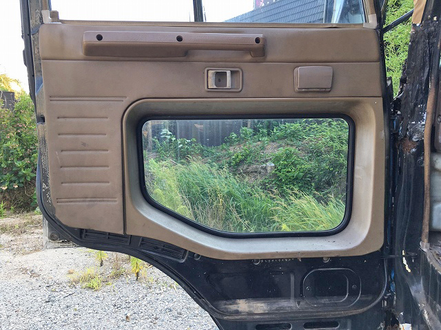 日野ドルフィンセルフローダー大型（10t）[写真28]