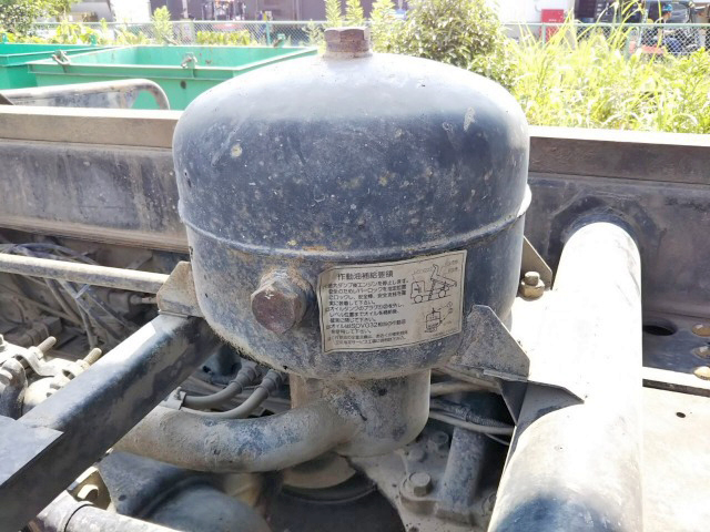 三菱ふそうスーパーグレートダンプ大型（10t）[写真18]