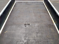 三菱ふそうキャンターダブルキャブ（Wキャブ）小型（2t・3t）[写真14]