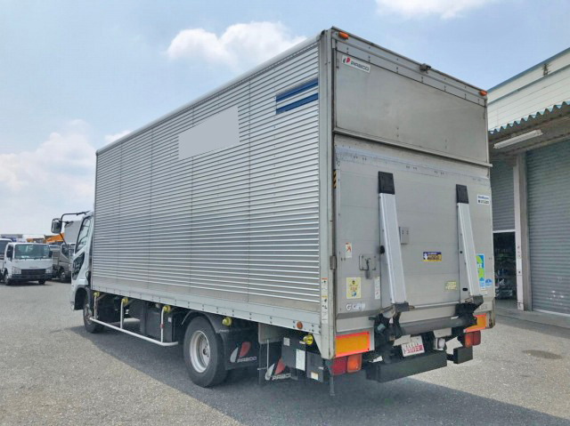 三菱ふそうファイターアルミバン中型（4t）[写真02]