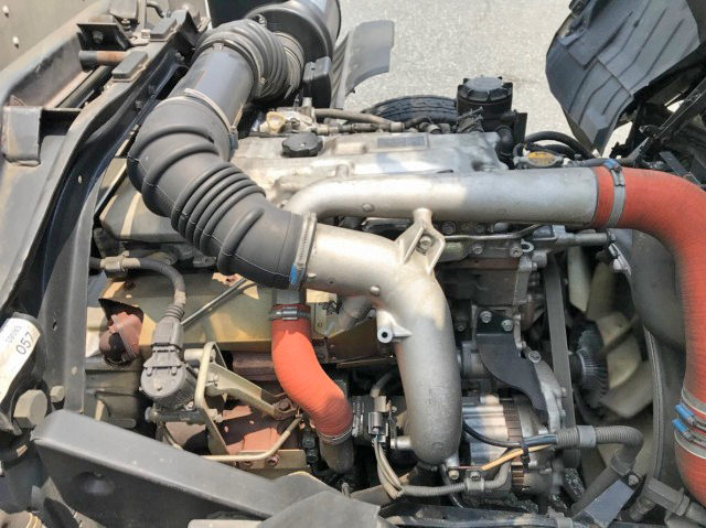 三菱ふそうファイターアルミバン中型（4t）[写真29]