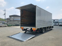 三菱ふそうファイターアルミバン中型（4t）[写真06]