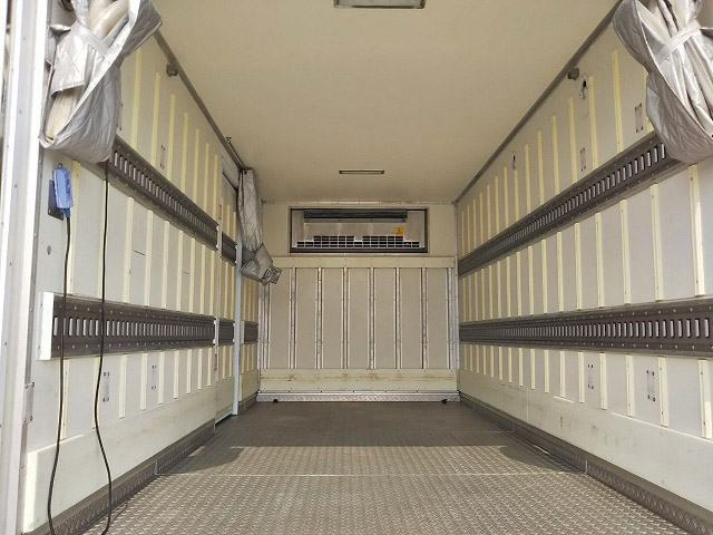 三菱ふそうキャンター冷凍車（冷蔵車）小型（2t・3t）[写真15]