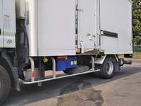 三菱ふそうキャンター冷凍車（冷蔵車）小型（2t・3t）[写真23]