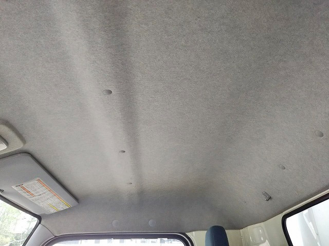 三菱ふそうキャンター冷凍車（冷蔵車）小型（2t・3t）[写真31]