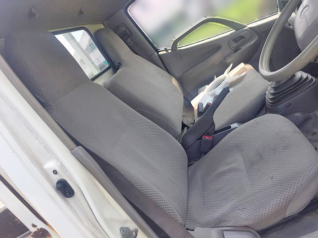 トヨタダイナ平ボディ小型（2t・3t）[写真15]