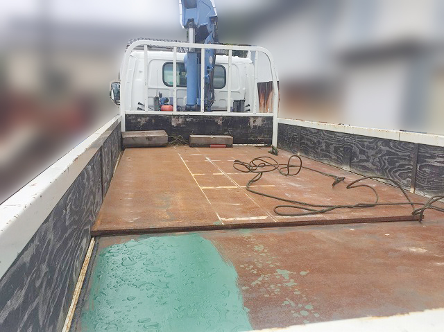 いすゞエルフクレーン4段小型（2t・3t）[写真10]