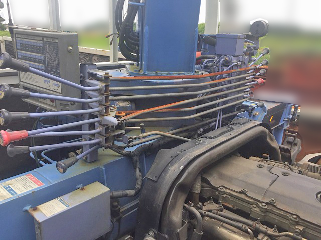 いすゞエルフクレーン4段小型（2t・3t）[写真12]