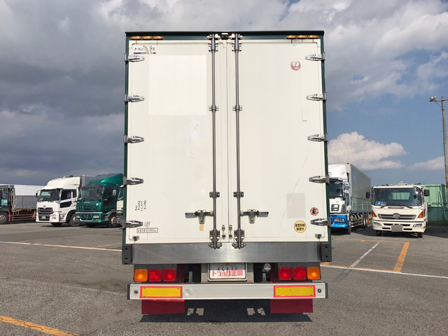 日野プロフィアアルミウイング大型（10t）[写真12]