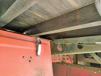 いすゞフォワード平ボディ中型（4t）[写真12]