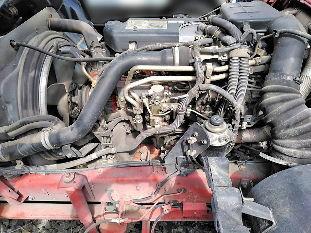 いすゞフォワード平ボディ中型（4t）[写真17]