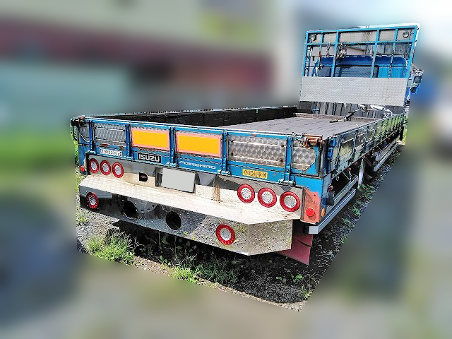 いすゞフォワード平ボディ中型（4t）[写真03]