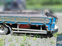 いすゞフォワード平ボディ中型（4t）[写真06]