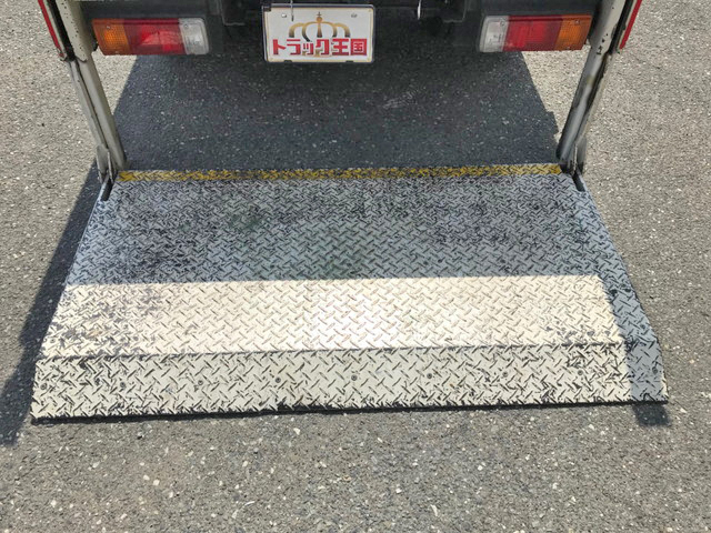 トヨタトヨエースダブルキャブ（Wキャブ）小型（2t・3t）[写真13]