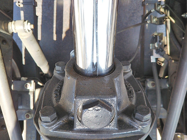 いすゞエルフダンプ小型（2t・3t）[写真15]