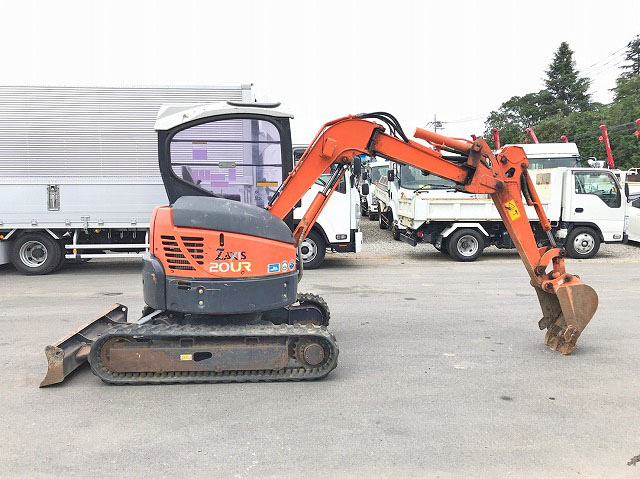 日立ミニユンボ（ミニバックホー）[写真07]