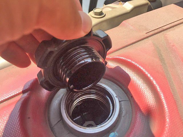 日野デュトロ平ボディ小型（2t・3t）[写真15]