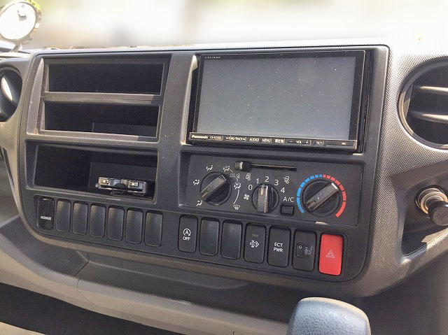 日野デュトロ平ボディ小型（2t・3t）[写真21]