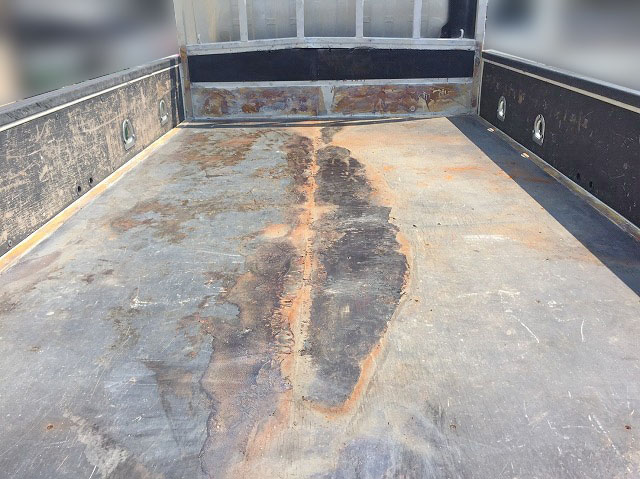 日野デュトロ平ボディ小型（2t・3t）[写真06]