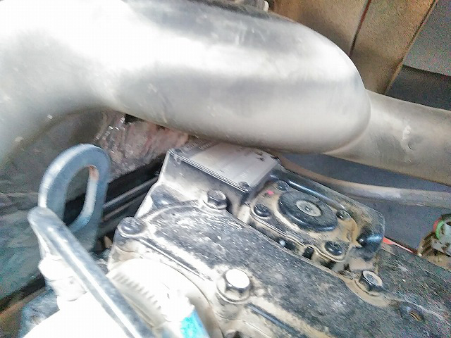 日立ミニユンボ（ミニバックホー）[写真20]