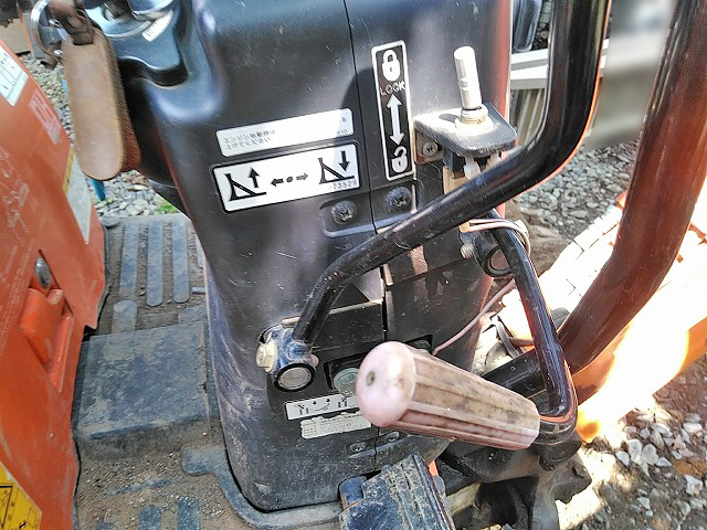 日立ミニユンボ（ミニバックホー）[写真27]