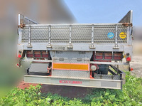 日野プロフィア平ボディ大型（10t）[写真11]