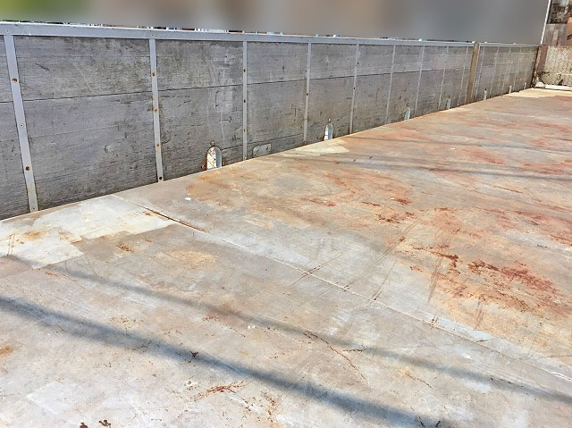 日野プロフィア平ボディ大型（10t）[写真14]