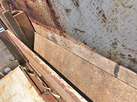 日野プロフィア平ボディ大型（10t）[写真18]