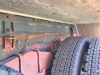 日野プロフィア平ボディ大型（10t）[写真22]