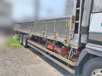 日野プロフィア平ボディ大型（10t）[写真09]