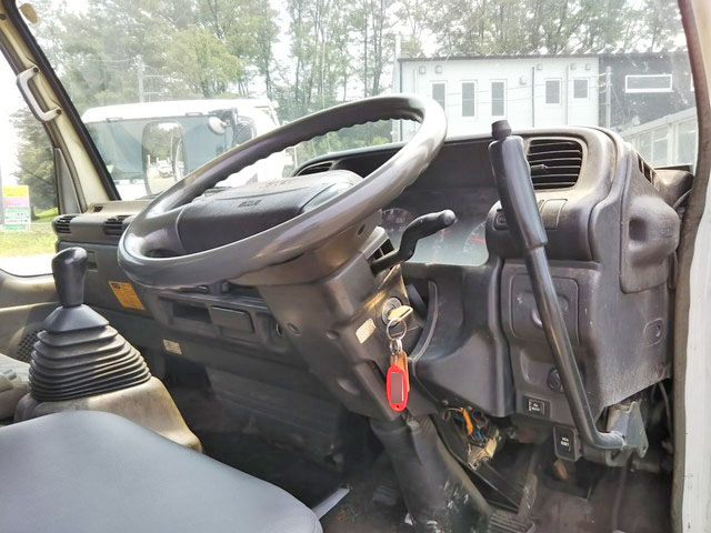 いすゞエルフ深ダンプ（土砂禁ダンプ）小型（2t・3t）[写真31]