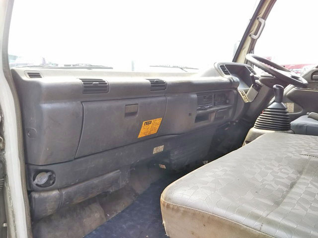 いすゞエルフ深ダンプ（土砂禁ダンプ）小型（2t・3t）[写真33]