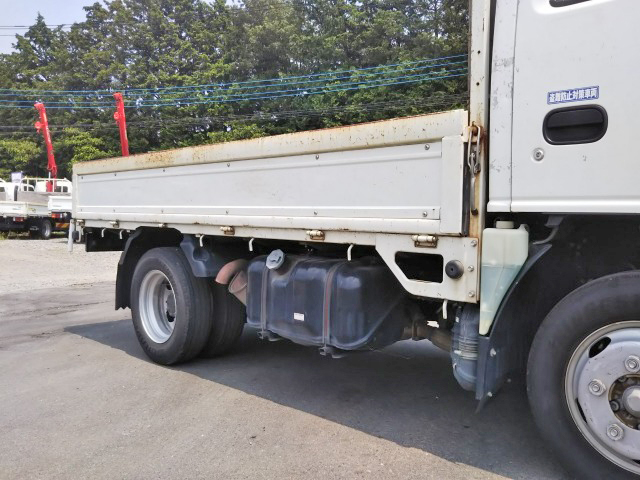 いすゞエルフ平ボディ小型（2t・3t）[写真16]