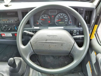 いすゞエルフ高所作業車小型（2t・3t）[写真37]