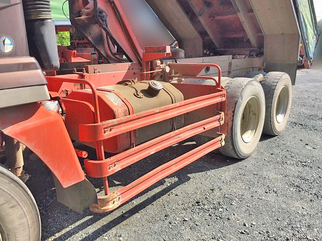 三菱ふそうスーパーグレートダンプ大型（10t）[写真18]